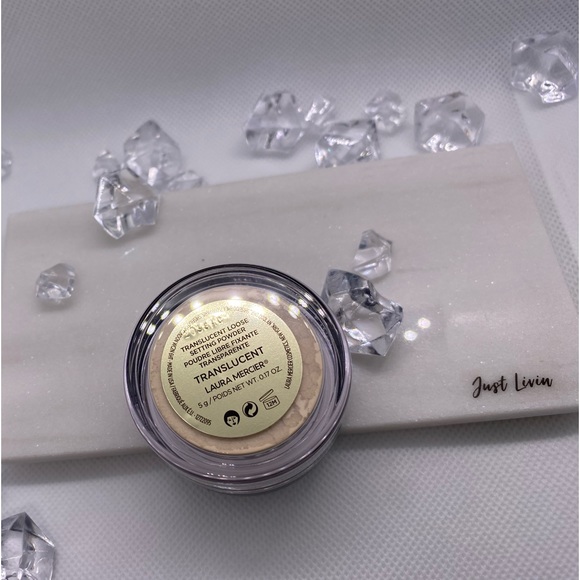 💋 Translucent Loose Setting Powder - Picture 3 of 9